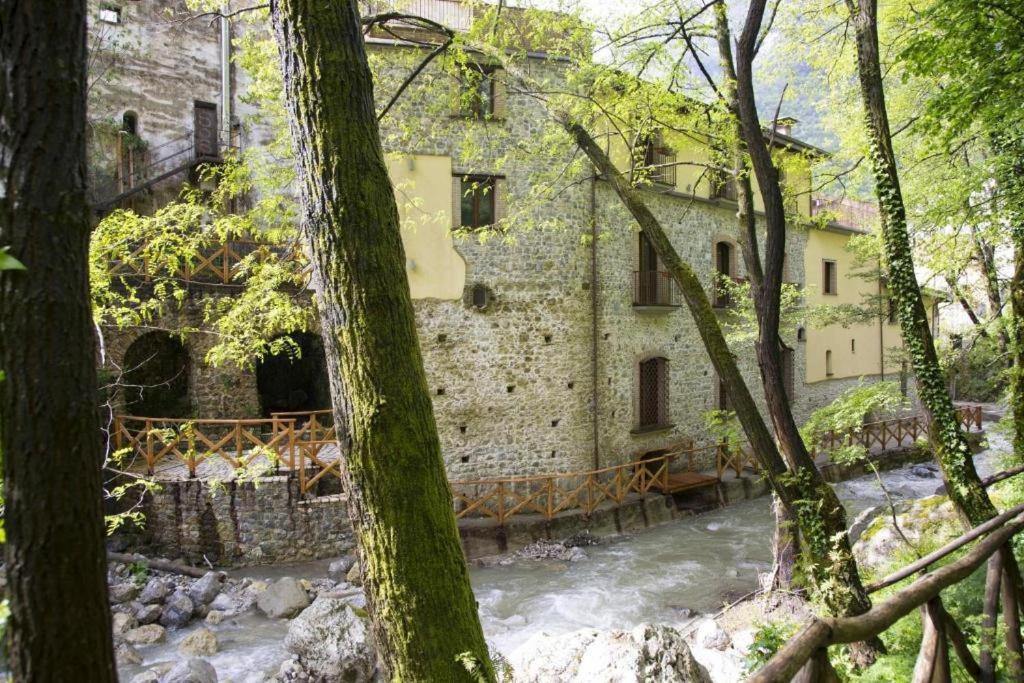 Dimora Storica Hotel Maccarunera Campagna Exterior foto